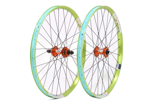 NOA Dirry Thirty LTD Wheelset with NOA 120 klicks Hubs Singlespeed 26" **BLACK WEEK DEAL**