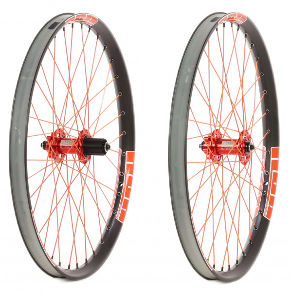 NOA Dirty Thirty LTD 1of1 24 Zoll Laufradsatz mit BL-EVO 03 Naben