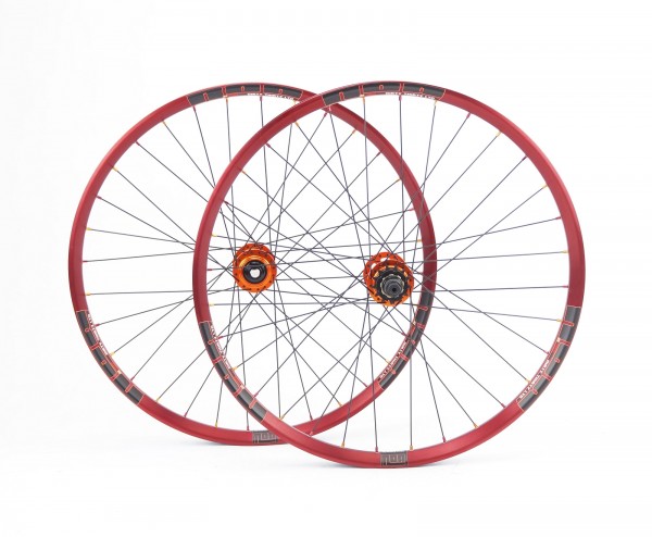 NOA Dirty Thirty LTD Singlespeed Laufradsatz 120 klicks 26 Zoll (Custom) **SALE**
